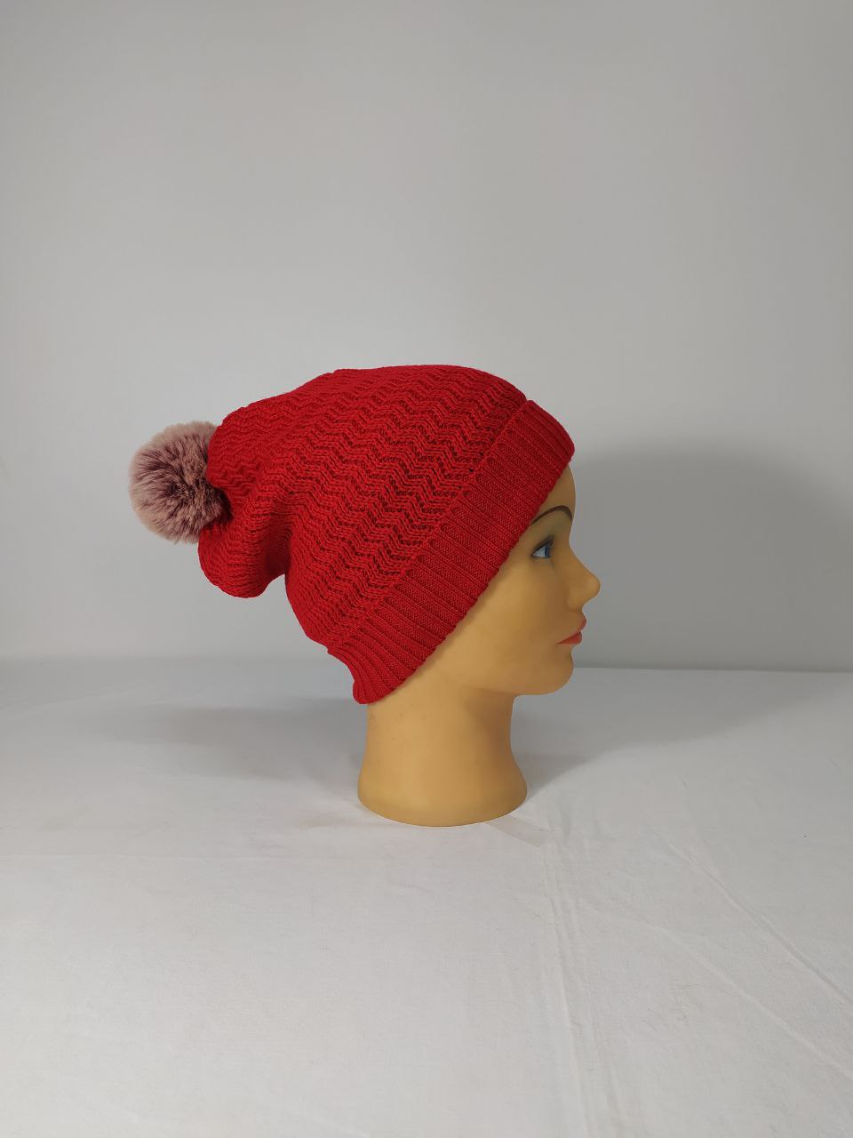 Cappello con Pon Pon (100% Lana Merino)